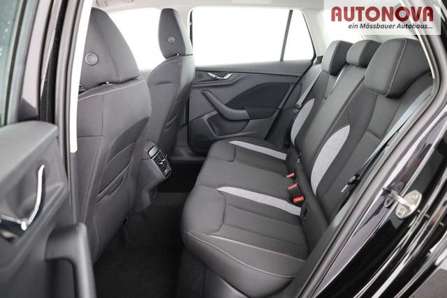 Skoda Kamiq Selection 1.5 TSI DSG Selection, AHK, LED, Kamera, Ladeboden, Winter, 16-Zoll 