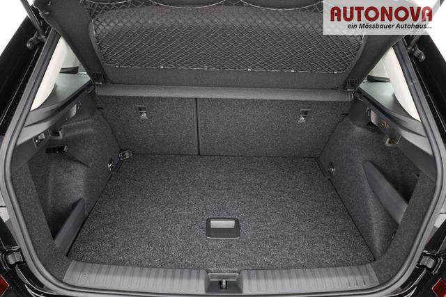 Skoda Kamiq Selection 1.5 TSI DSG Selection, AHK, LED, Kamera, Ladeboden, Winter, 16-Zoll 