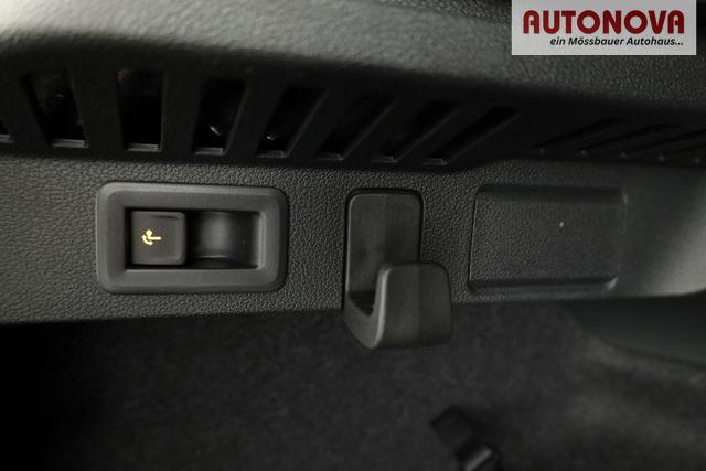 Skoda Kamiq Selection 1.5 TSI DSG Selection, AHK, LED, Kamera, Ladeboden, Winter, 16-Zoll 