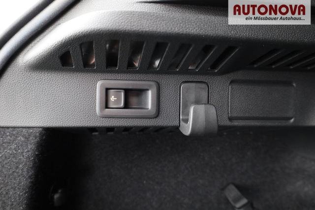 Skoda Kamiq Selection 1.5 TSI DSG Selection, AHK, LED, Kamera, Ladeboden, Winter, 16-Zoll 