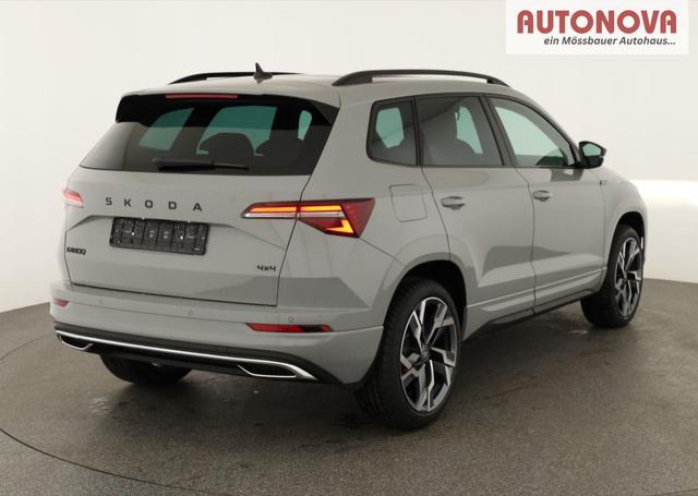 Skoda Karoq Sportline 4x4 2.0 TSI DSG Sportline, Pano, AHK, Navi, Matrix, Side, Winter, 5 J.-Garantie 