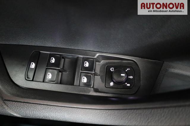 Skoda Karoq Sportline 4x4 2.0 TSI DSG Sportline, Pano, AHK, Navi, Matrix, Side, Winter, 5 J.-Garantie 
