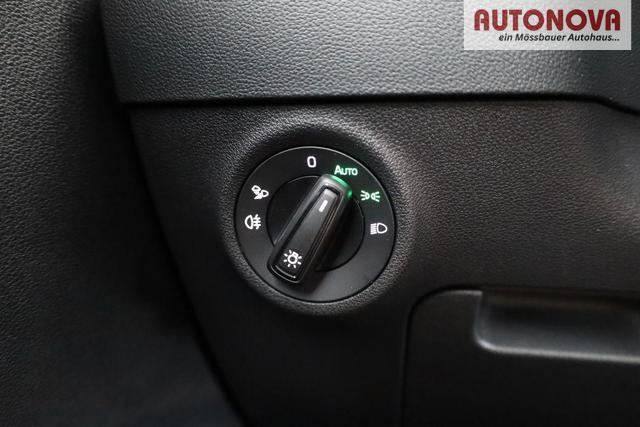 Skoda Karoq Sportline 4x4 2.0 TSI DSG Sportline, Pano, AHK, Navi, Matrix, Side, Winter, 5 J.-Garantie 