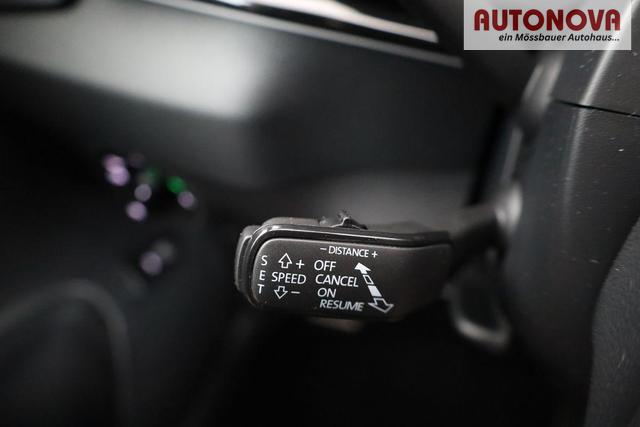Skoda Karoq Sportline 4x4 2.0 TSI DSG Sportline, Pano, AHK, Navi, Matrix, Side, Winter, 5 J.-Garantie 