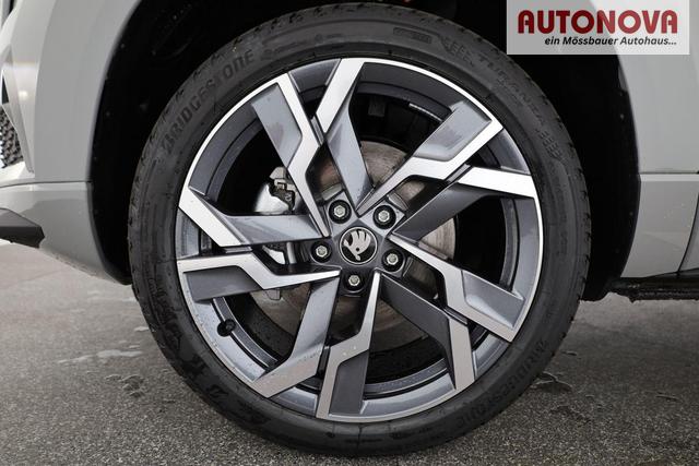 Skoda Karoq Sportline 4x4 2.0 TSI DSG Sportline, Pano, AHK, Navi, Matrix, Side, Winter, 5 J.-Garantie 