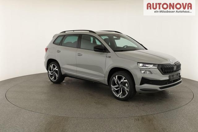 Skoda Karoq Sportline 4x4 2.0 TSI DSG Sportline, Pano, AHK, Navi, Matrix, Side, Winter, 5 J.-Garantie 
