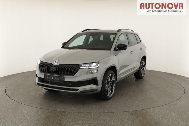 Skoda Karoq Sportline 4x4 2.0 TSI DSG Sportline, Pano, AHK, Navi, Matrix, Side, Winter, 5 J.-Garantie 