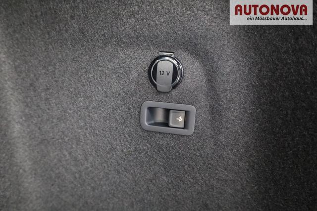 Volkswagen Golf Variant 1.5 TSI 110 kW R-Line VIII R-LINE, AHK, easyOpen, Kamera, LED-Plus, 3-J Garantie 