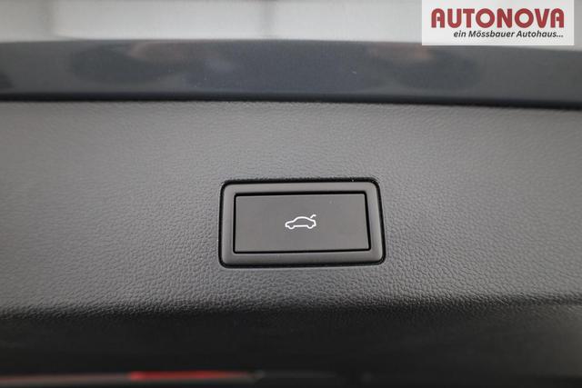Volkswagen Golf Variant 1.5 TSI 110 kW R-Line VIII R-LINE, AHK, easyOpen, Kamera, LED-Plus, 3-J Garantie 