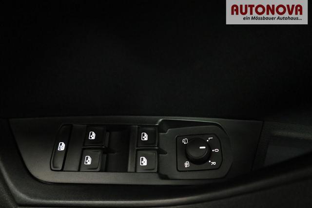 Skoda Karoq Selection 4x4 2.0 TDI DSG Selection, AHK, LED, Kamera, Winter, 4 J.-Garantie 