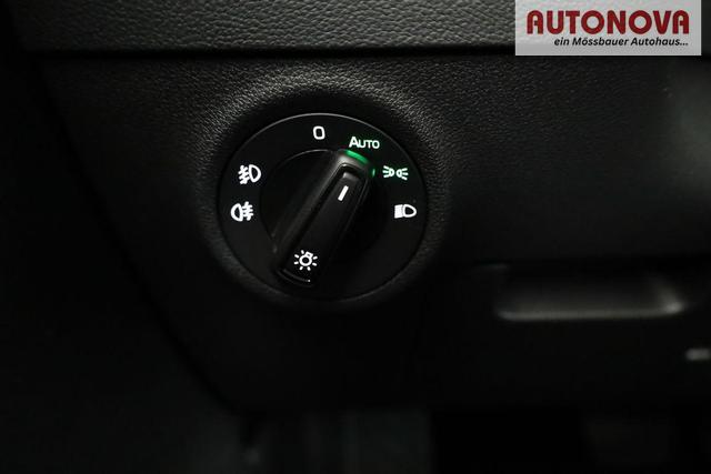 Skoda Karoq Selection 4x4 2.0 TDI DSG Selection, AHK, LED, Kamera, Winter, 4 J.-Garantie 
