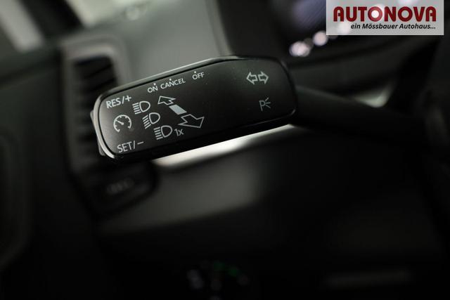 Skoda Karoq Selection 4x4 2.0 TDI DSG Selection, AHK, LED, Kamera, Winter, 4 J.-Garantie 