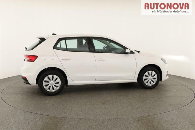 Skoda Fabia Selection 1.0 TSI Selection, Tempomat, Park, Winterpaket, SmartLink, 4 J.-Garantie 