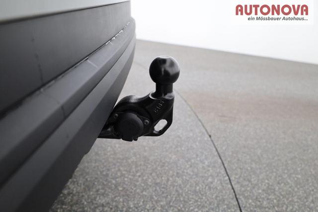 Skoda Karoq Selection 2.0 TDI DSG 4x4 Selection, AHK, Navi, LED, Kamera, Winter, el. Klappe, 4 J.-Garantie 