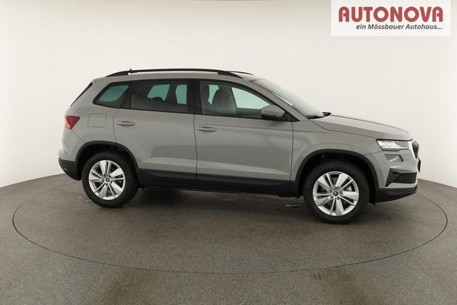 Skoda Karoq Selection 2.0 TDI DSG 4x4 Selection, AHK, Navi, LED, Kamera, Winter, el. Klappe, 4 J.-Garantie 