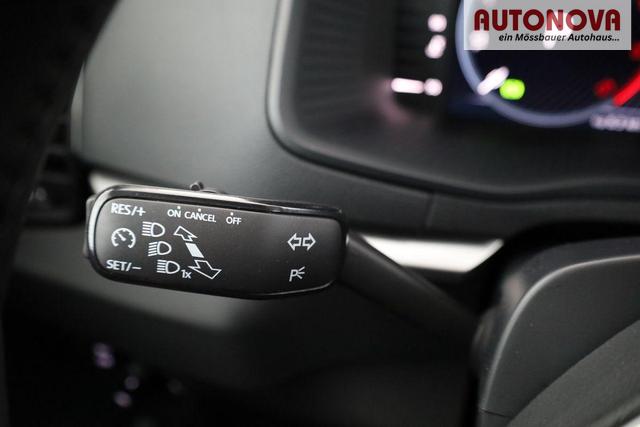 Skoda Karoq Selection 4x4 2.0 TDI DSG Selection, AHK, Navi, LED, Kamera, Winter, el. Klappe, 4 J.-Garantie 