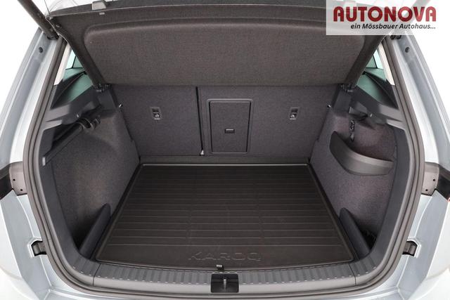 Skoda Karoq Selection 4x4 2.0 TDI DSG Selection, AHK, Navi, LED, Kamera, Winter, el. Klappe, 4 J.-Garantie 