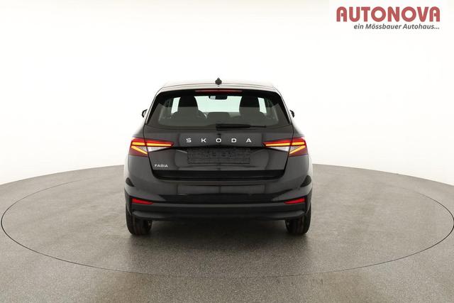 Skoda Fabia Selection 1.0 TSI Selection, Park, Winterpaket, SmartLink, 4 J.-Garantie 