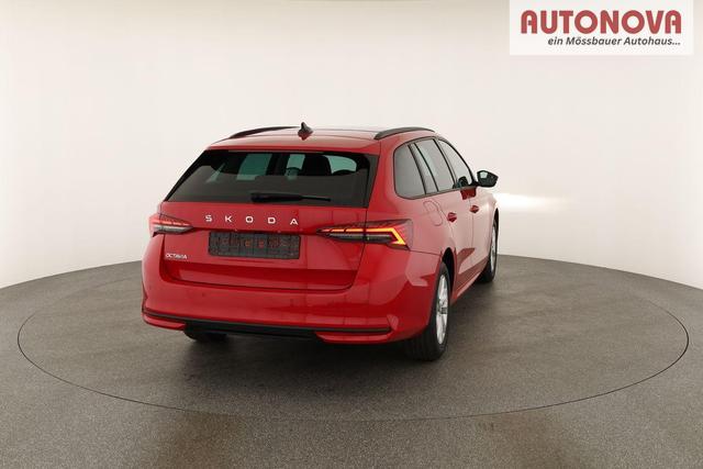Skoda Octavia Combi 2.0 TDI 110 kW Selection DSG Selection, Navi, Pano, AHK, Teilleder, 5-J Garantie 