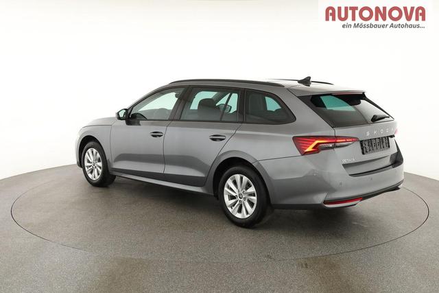 Skoda Octavia Combi 2.0 TDI 110 kW Selection DSG Selection, Navi, Pano, AHK, Teilleder, 5-J Garantie 