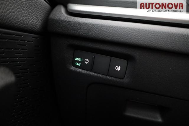 Skoda Octavia Combi 2.0 TDI 110 kW Selection DSG Selection, Navi, AHK, el. Klappe, 5-J Garantie 