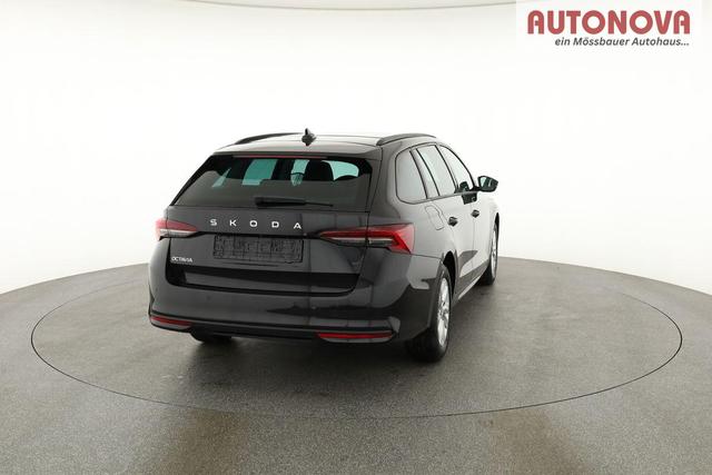 Skoda Octavia Combi 2.0 TDI 110 kW Selection DSG Selection, Navi, Pano, AHK, Teilleder, 5-J Garantie 