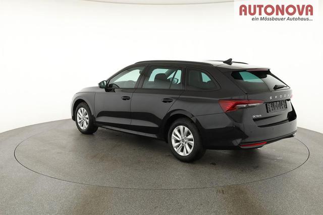Skoda Octavia Combi 2.0 TDI 110 kW Selection DSG Selection, Navi, Pano, AHK, Teilleder, 5-J Garantie 