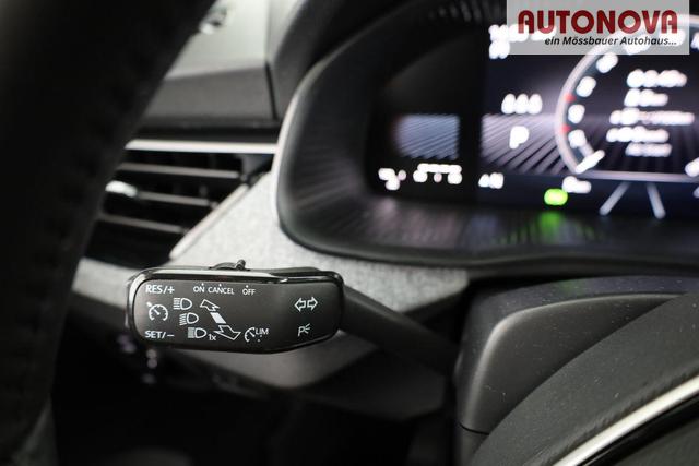 Skoda Kamiq Selection 1.5 TSI DSG Selection, LED, Kamera, Ladeboden, Winter, 16-Zoll 