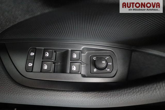 Skoda Kodiaq 2.0 TDI 110 kW Selection DSG Selection, 7-Sitzer, AHK, Navi, Kamera, Side, Winter 
