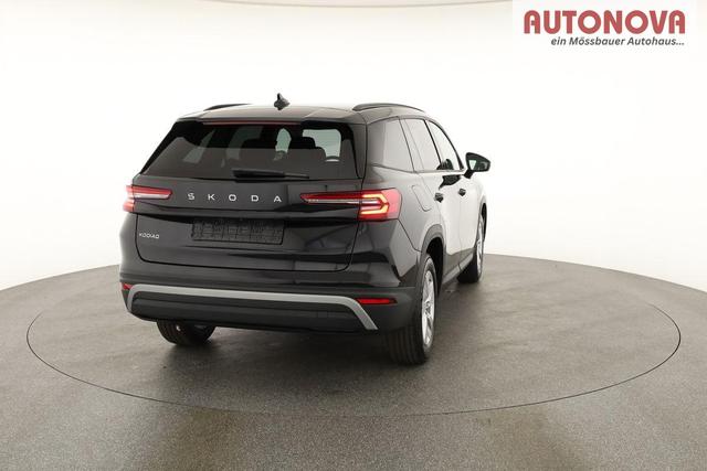 Skoda Kodiaq 2.0 TDI 110 kW Selection DSG Selection, 7-Sitzer, AHK, Navi, Kamera, Side, Winter 