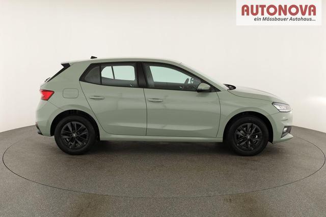 Skoda Fabia Selection 1.0 TSI Selection, LED, Kamera, Winter, 5 J.-Garantie 
