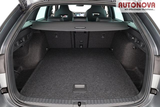 Skoda Octavia Combi 2.0 TDI 110 kW Sportline DSG Sportline, AHK, Navi, Matrix, Side, Kamera, Winter, 5 J.-Garantie 