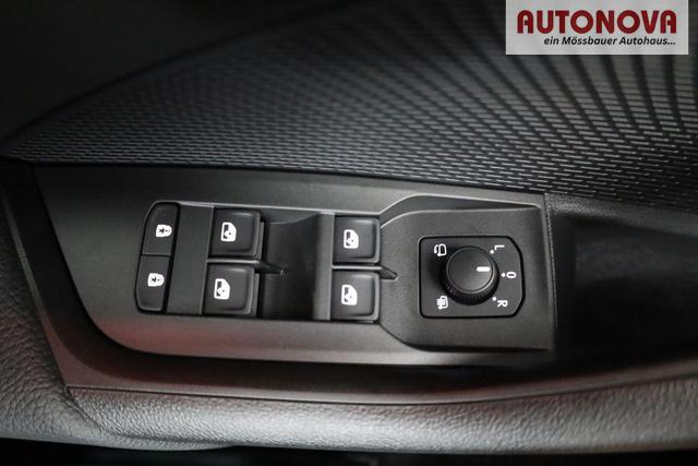 Skoda Octavia Combi 2.0 TDI 110 kW Sportline DSG Sportline, AHK, Navi, Matrix, Side, Kamera, Winter, 5 J.-Garantie 