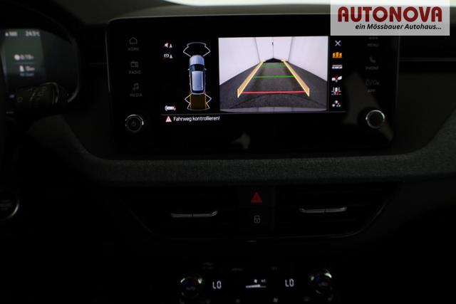 Skoda Kamiq Selection 1.5 TSI DSG Selection, AHK, LED, Kamera, Winter, 16-Zoll, 4. J-Garantie 