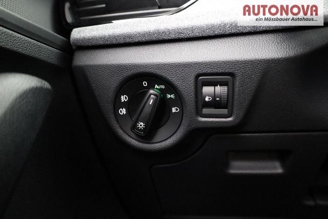 Skoda Kamiq Selection 1.5 TSI DSG Selection, LED, Kamera, Ladeboden, 16-Zoll, 4 J.-Garantie 