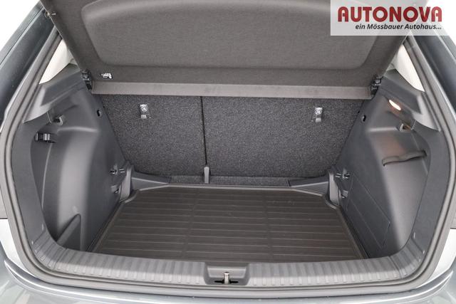 Skoda Fabia Selection 1.0 TSI Selection, LED, Kamera, Winter, 5 J.-Garantie 