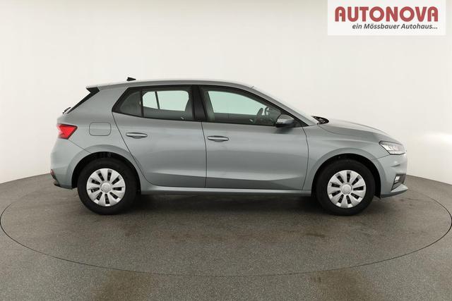 Skoda Fabia Selection 1.0 TSI Selection, Tempomat, Ladeboden, Park, SmartLink, 4-J Garantie 