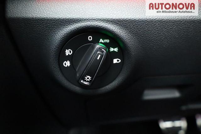 Skoda Kamiq Monte Carlo 1.0 TSI DSG Carlo, Pano, AHK, Navi, Matrix, el.Klappe, 18-Zoll, 5 J.-Garantie 