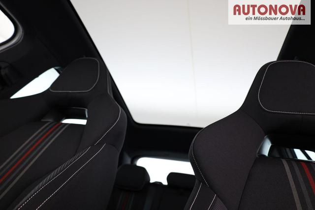 Skoda Kamiq Monte Carlo 1.0 TSI DSG Carlo, Pano, AHK, Navi, Matrix, el.Klappe, 18-Zoll, 5 J.-Garantie 