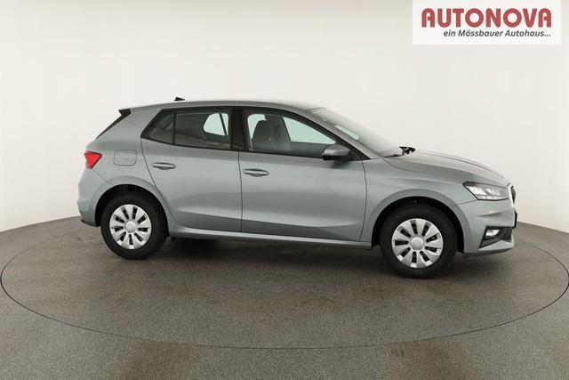 Skoda Fabia Selection 1.0 TSI Selection, AHK, Tempomat, Ladeboden, Park, SmartLink, 4-J Garantie 