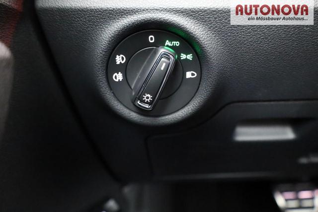 Skoda Kamiq Monte Carlo 1.0 TSI DSG Carlo, Pano, AHK, Navi, Matrix, el.Klappe, 18-Zoll, 5 J.-Garantie 