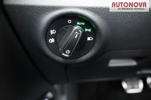 Skoda Kamiq Monte Carlo 1.0 TSI DSG Carlo, Pano, AHK, Navi, Matrix, el.Klappe, 18-Zoll, 5 J.-Garantie 