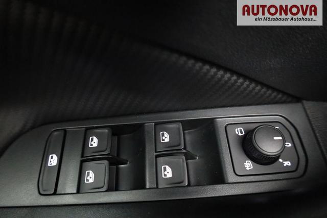 Skoda Kamiq Monte Carlo 1.0 TSI DSG Carlo, Pano, Matrix, Navi, Kamera, 17-Zoll, 5 J.-Garantie 