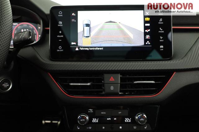 Skoda Kamiq Monte Carlo 1.5 TSI DSG Carlo, Pano, AHK, Matrix, Navi, Side, 18-Zoll, 5 J.-Garantie 