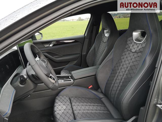 Volkswagen Passat Variant 2.0 TDI 142 kW 4Motion R-Line DSG ABT Pano 19 Zoll Head Up AHK Navi 