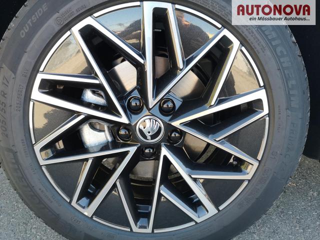 Skoda Octavia Combi 2.0 TDI 110 kW Selection Kombi DSG Pano 17 Lodge Navi PDC GV5 el. Hk 