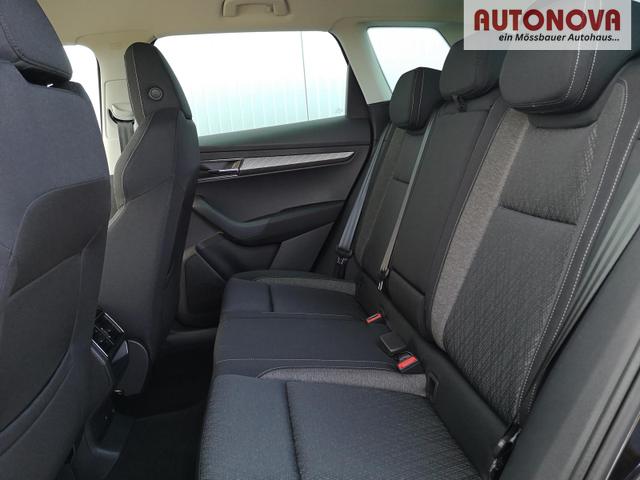 Skoda Karoq Selection 1.5 TSI DSG ABT GV5 AHK Navi ACC 