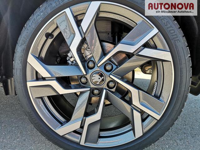 Skoda Karoq Sportline 2.0TDI DSG 4x4 AHK Matrix Leder 19 Zoll 