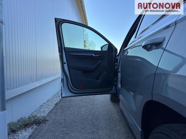 Skoda Karoq Sportline 2.0TDI DSG 4x4 AHK Matrix Leder 19 Zoll 