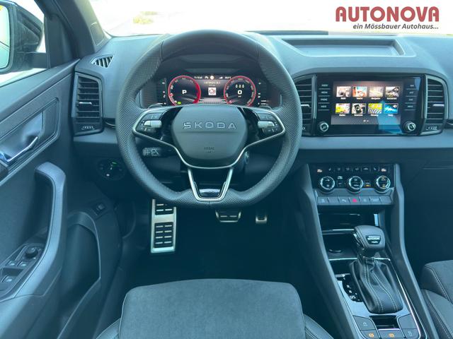 Skoda Karoq Sportline 2.0TDI DSG 4x4 AHK Matrix Leder 19 Zoll 